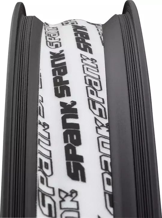 SPANK OOZY 395 + RIM