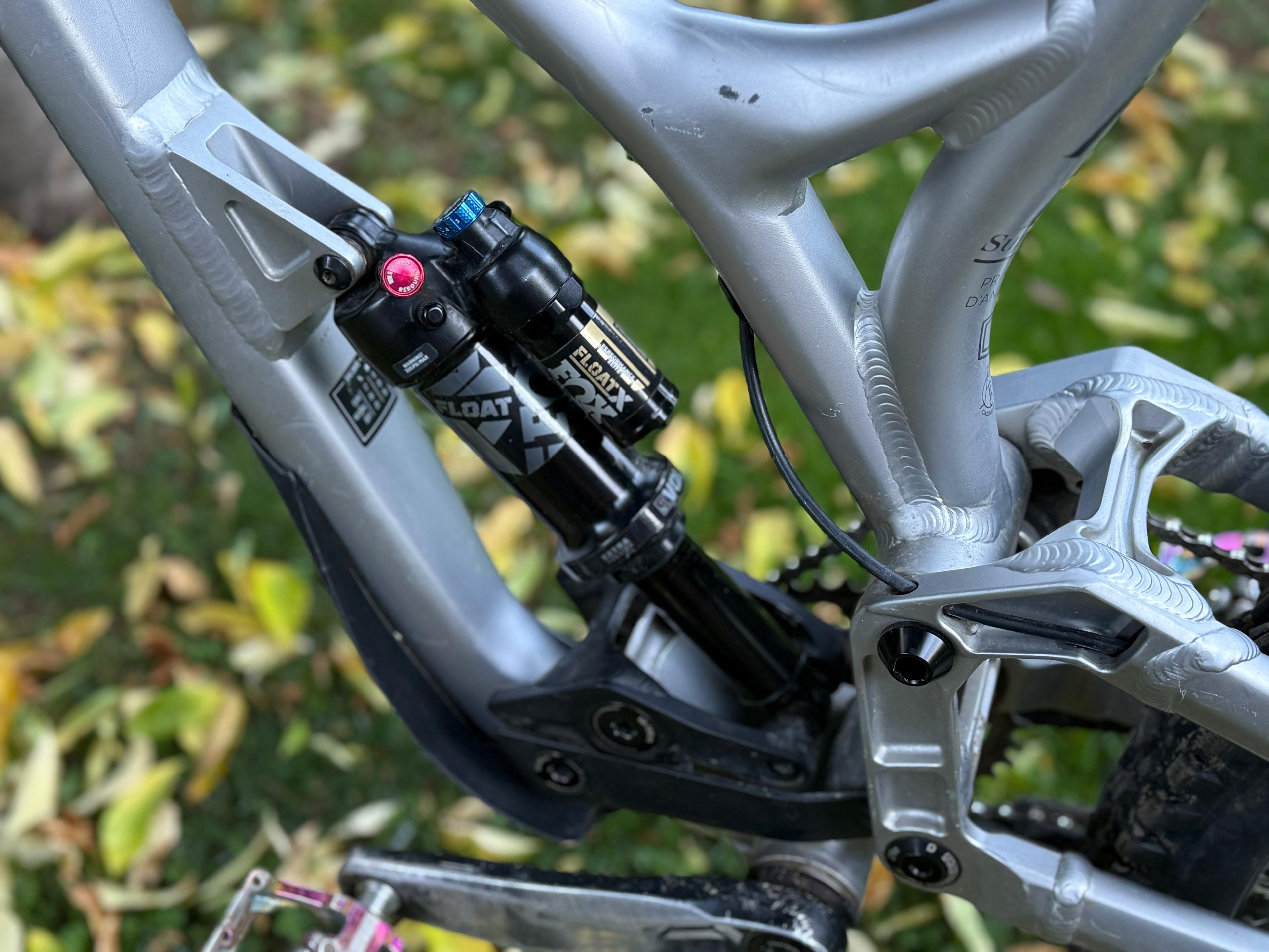 Commencal Supreme v4