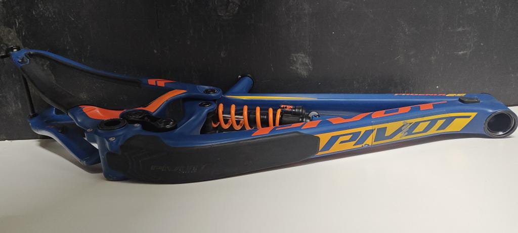 Pivot Phoenix 29