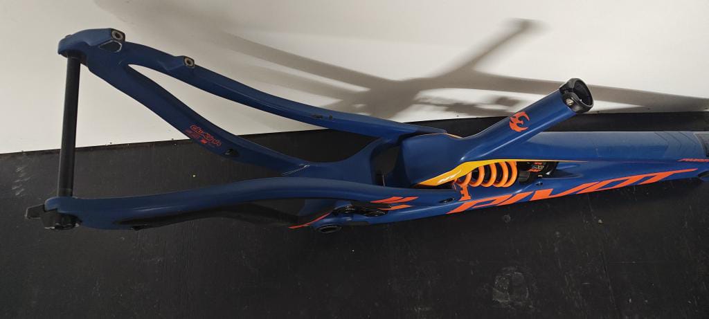 Pivot Phoenix 29