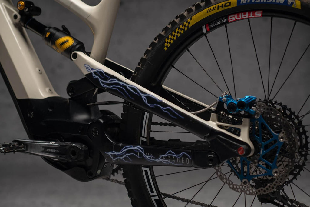 LIGHTNING E-BIKE