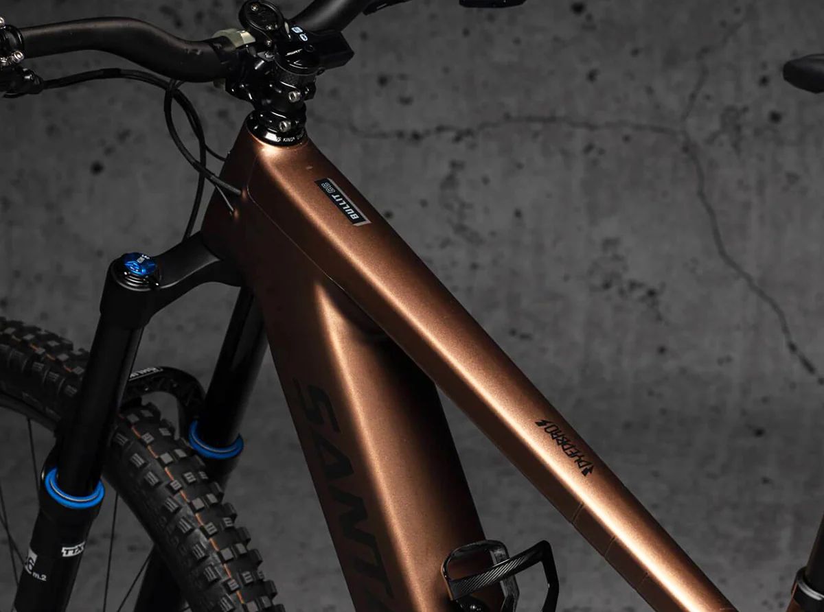 TRANSPARENTE MATE E-BIKE