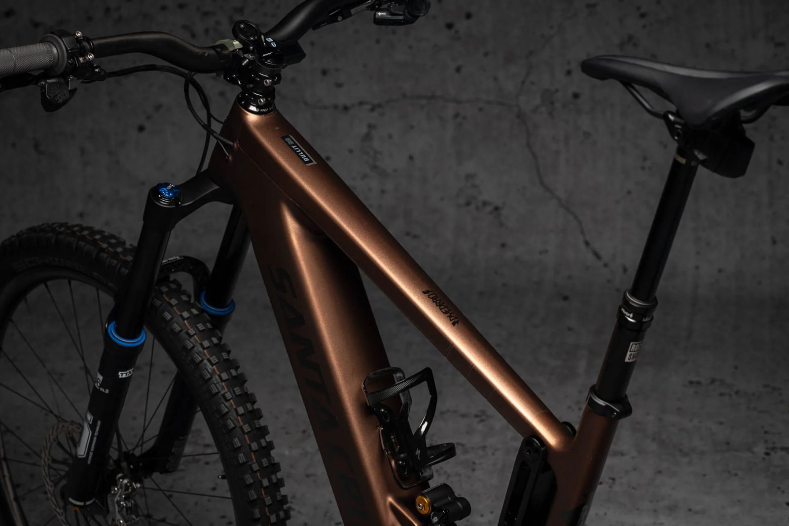 TRANSPARENTE MATE E-BIKE