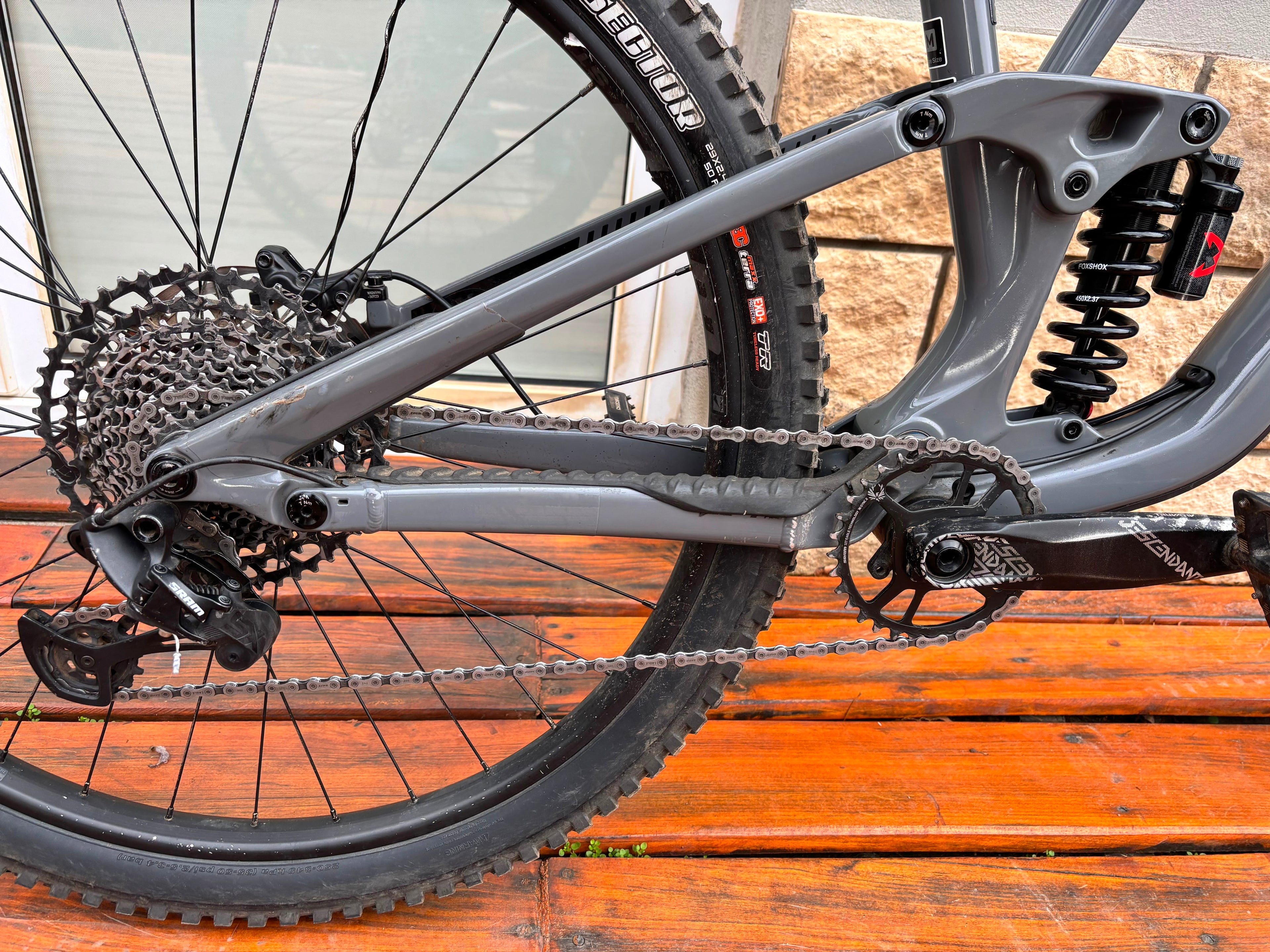GT SENSOR CARBON ELITE